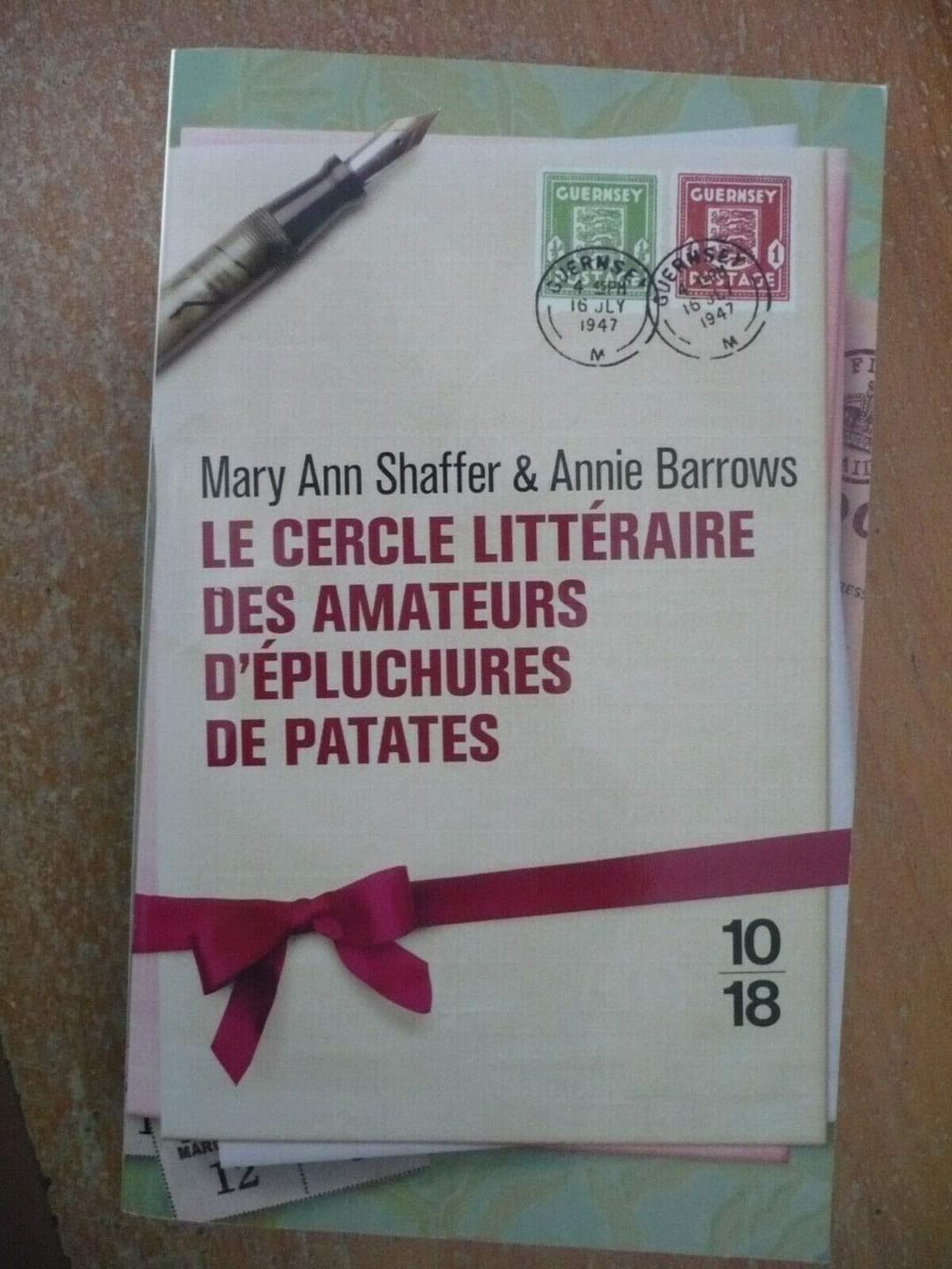 Couverture de Le cercle littéraire des amateurs d'épluchures de patates