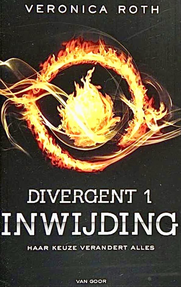 Couverture de Divergent 1 Inwijding ; Divergent 2 ; Opstand ; Divergent 3 Samensmelting: cadeaubox